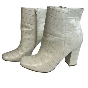 Bamboo White Croc Block 4 Inch Heel Ankle Boots Zip Side Gogo Bootie Womens 11